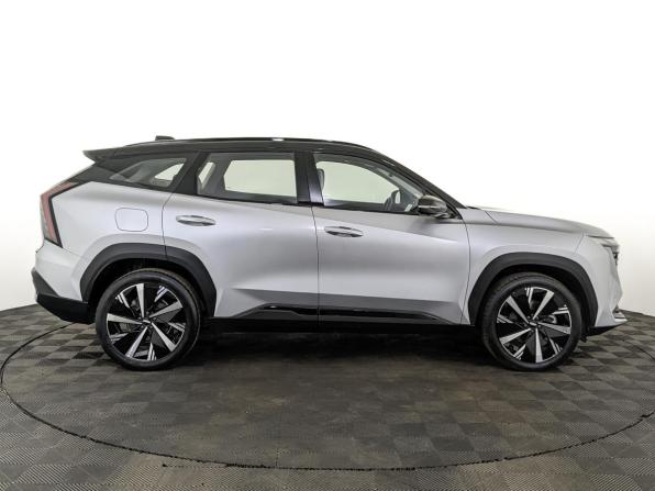 Geely Atlas II с пробегом 2024 года, цена 2 600 000 рублей, 46670 км, внедорожник, Автокод Объявления