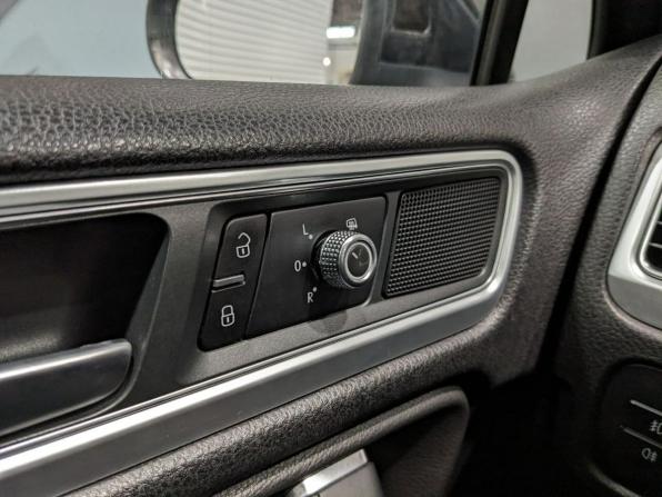 Volkswagen Touareg II Рестайлинг с пробегом 2016 года, цена 2 449 000 рублей, 248985 км, внедорожник, Автокод Объявления