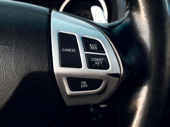 Mitsubishi Outlander II с пробегом 2007 года, цена 899 000 рублей, 284810 км, внедорожник, Автокод Объявления