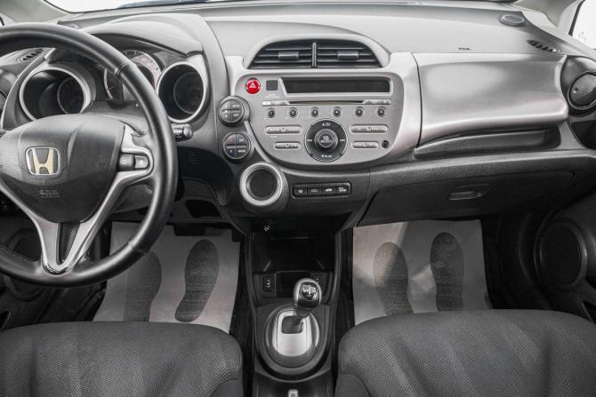 Honda Jazz II с пробегом 2009 года, цена 699 000 рублей, 139000 км, хэтчбек, Автокод Объявления