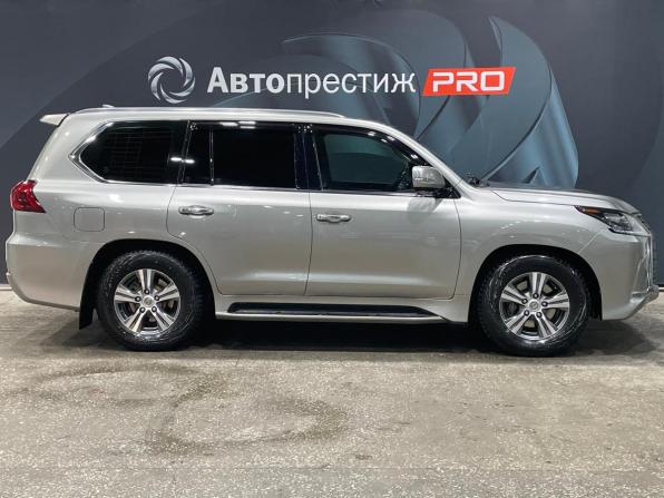 Lexus LX III Рестайлинг 2 с пробегом 2018 года, цена 7 349 000 рублей, 159350 км, внедорожник, Автокод Объявления