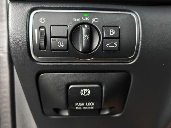Volvo XC60 I Рестайлинг с пробегом 2014 года, цена 2 100 000 рублей, 189900 км, внедорожник, Автокод Объявления