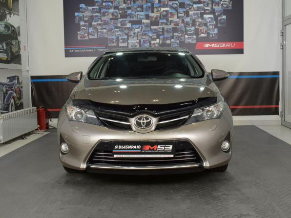 Toyota Auris II с пробегом 2013 года, цена 1 299 995 рублей, 118672 км, хэтчбек, Автокод Объявления