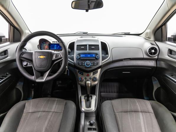 Chevrolet Aveo II с пробегом 2013 года, цена 818 000 рублей, 86079 км, хэтчбек, Автокод Объявления