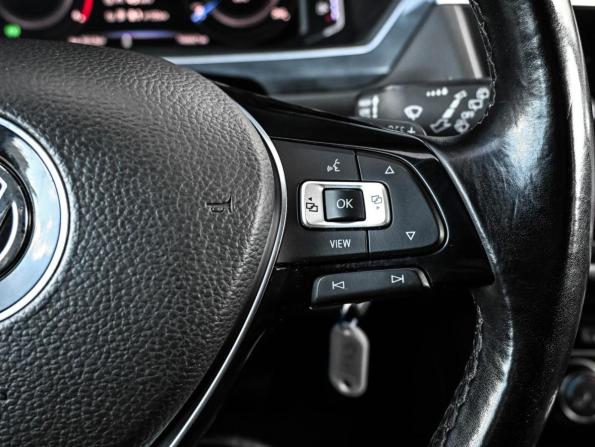Volkswagen Tiguan II с пробегом 2019 года, цена 2 684 000 рублей, 146666 км, внедорожник, Автокод Объявления