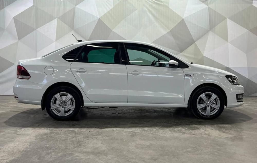 Volkswagen Polo V Рестайлинг Оренбург  - изображение 7