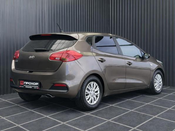 Kia Ceed II с пробегом 2013 года, цена 877 000 рублей, 136236 км, хэтчбек, Автокод Объявления
