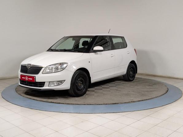 Skoda Fabia II Рестайлинг с пробегом 2013 года, цена 579 900 рублей, 200000 км, универсал, Автокод Объявления