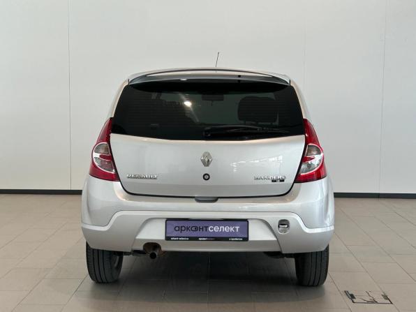 Renault Sandero I с пробегом 2014 года, цена 659 000 рублей, 180800 км, хэтчбек, Автокод Объявления