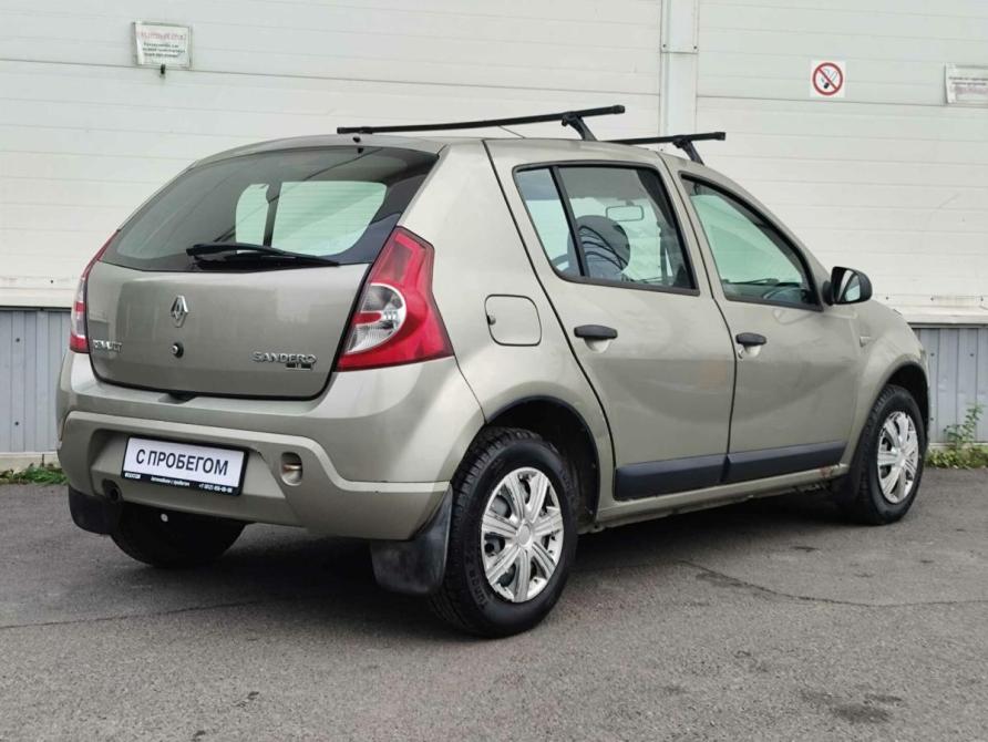 Renault Sandero I Санкт-Петербург  - изображение 4