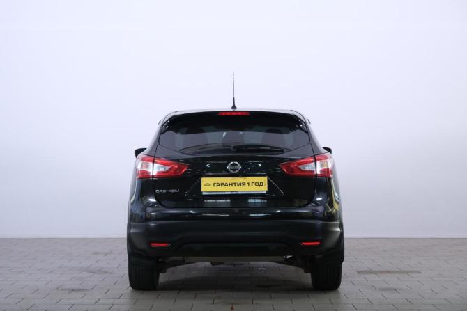Nissan Qashqai II с пробегом 2014 года, цена 1 599 000 рублей, 168000 км, внедорожник, Автокод Объявления