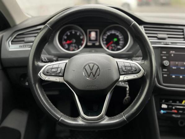 Volkswagen Tiguan II Рестайлинг с пробегом 2021 года, цена 2 399 000 рублей, 216100 км, внедорожник, Автокод Объявления