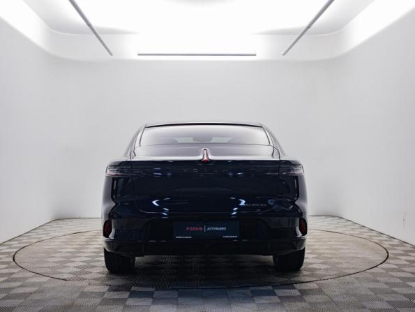 Voyah Passion I с пробегом 2025 года, цена 4 995 000 рублей, 33000 км, седан, Автокод Объявления