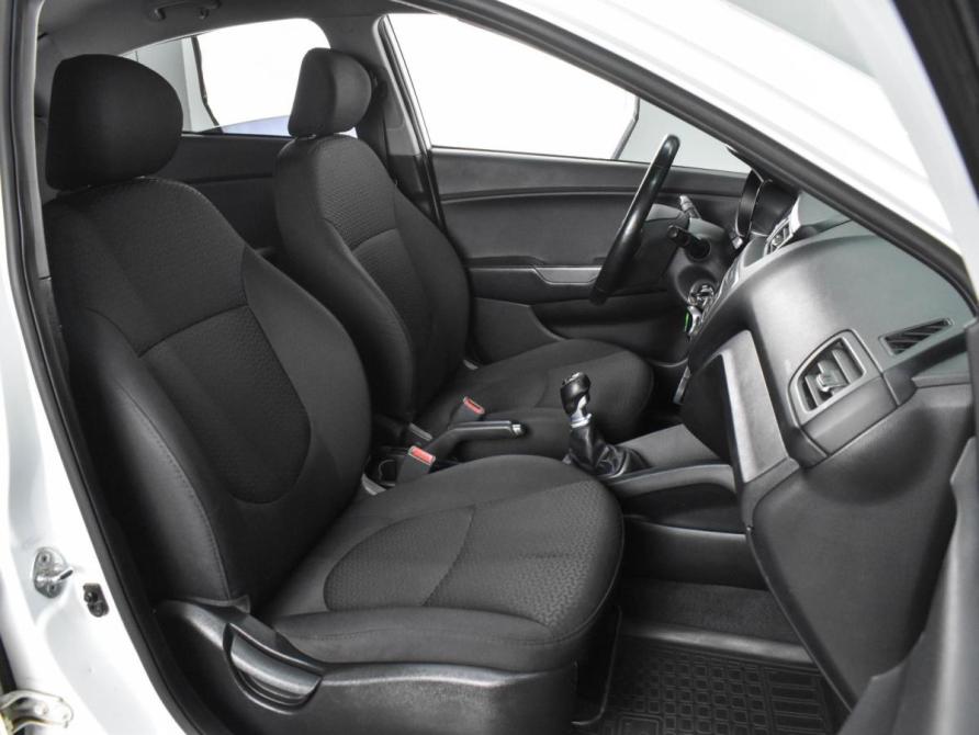 Kia Rio III Рестайлинг Воронеж  - изображение 8