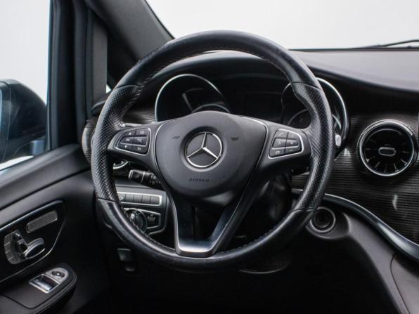 Mercedes-Benz V-Класс III (W447) Рестайлинг с пробегом 2021 года, цена 5 270 000 рублей, 85328 км, минивэн, Автокод Объявления