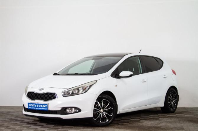 Kia Ceed II с пробегом 2013 года, цена 999 000 рублей, 215000 км, хэтчбек, Автокод Объявления