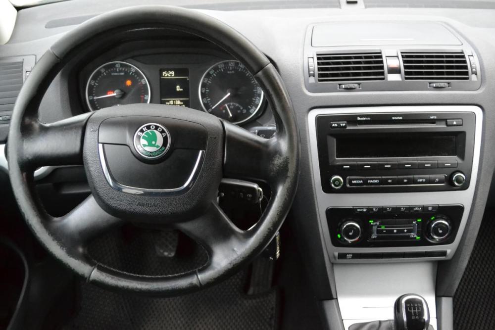 Skoda Octavia II (A5) Рестайлинг Старый Оскол  - изображение 11