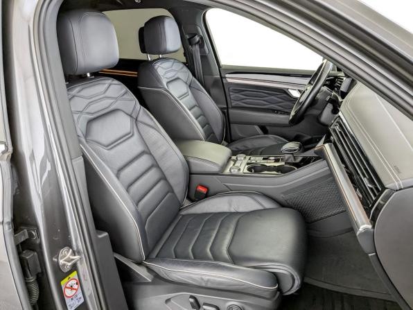 Volkswagen Touareg III с пробегом 2021 года, цена 6 190 000 рублей, 122191 км, внедорожник, Автокод Объявления