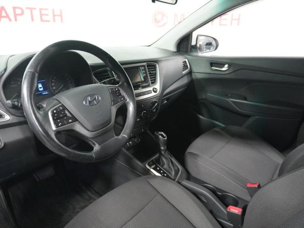 Hyundai Solaris II с пробегом 2018 года, цена 1 194 000 рублей, 139498 км, седан, Автокод Объявления