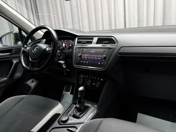 Volkswagen Tiguan II с пробегом 2019 года, цена 2 619 000 рублей, 143500 км, внедорожник, Автокод Объявления