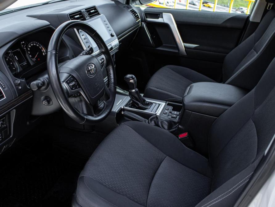 Toyota Land Cruiser Prado 150 Series Рестайлинг 3 Москва  - изображение 15