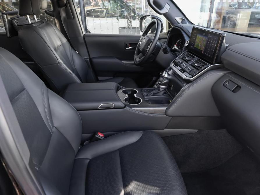 Toyota Land Cruiser 300 Series Москва  - изображение 9