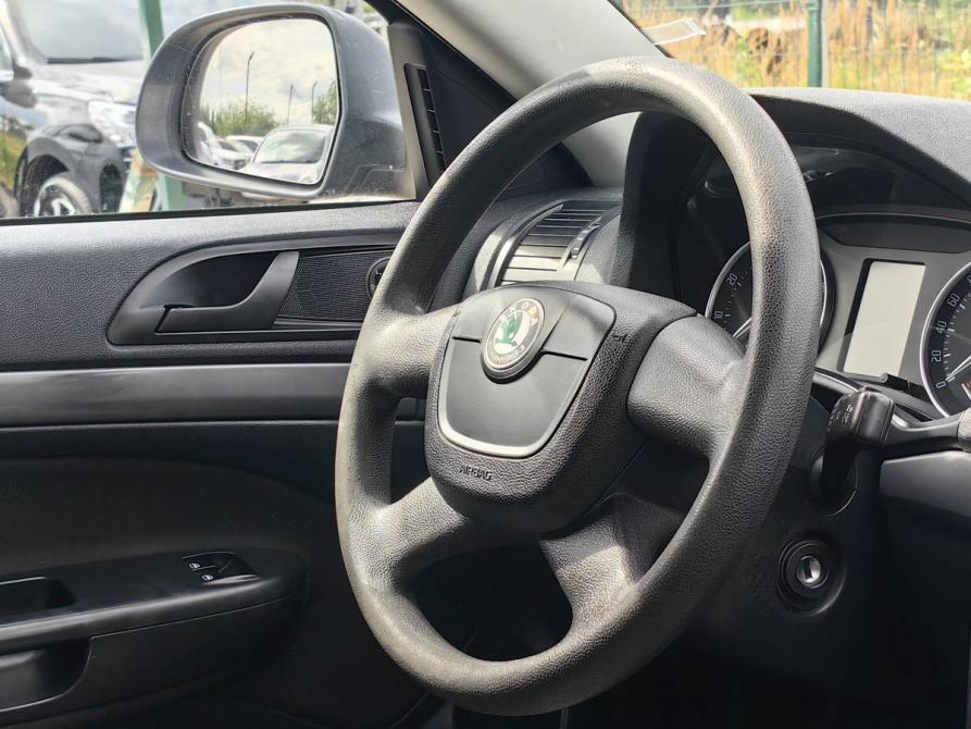 Skoda Octavia II (A5) Рестайлинг Санкт-Петербург  - изображение 11