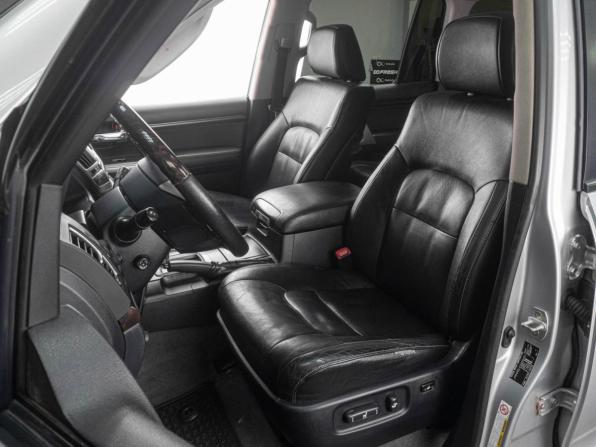 Toyota Land Cruiser 200 Series Рестайлинг 1 с пробегом 2012 года, цена 3 269 000 рублей, 248674 км, внедорожник, Автокод Объявления