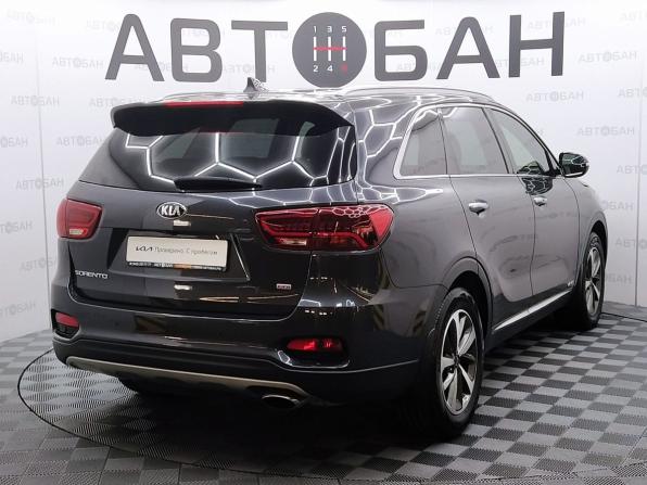 Kia Sorento III Prime Рестайлинг с пробегом 2019 года, цена 2 990 000 рублей, 76790 км, внедорожник, Автокод Объявления