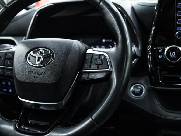 Toyota Highlander IV (XU70) с пробегом 2021 года, цена 4 979 777 рублей, 68425 км, внедорожник, Автокод Объявления