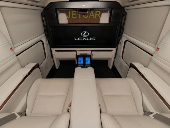 Lexus LM II с пробегом 2024 года, цена 14 900 000 рублей, 22311 км, минивэн, Автокод Объявления