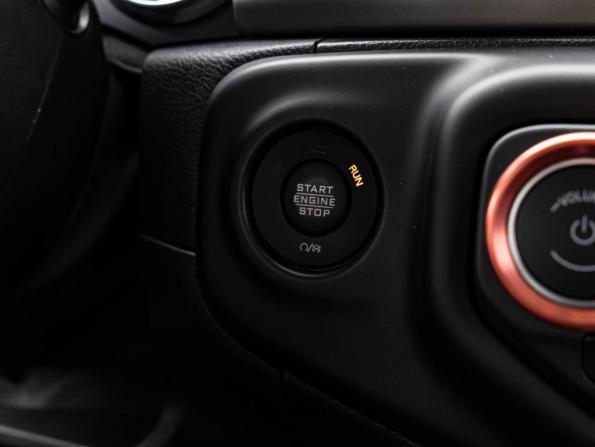 Jeep Wrangler IV (JL) с пробегом 2021 года, цена 5 498 000 рублей, 58532 км, внедорожник, Автокод Объявления