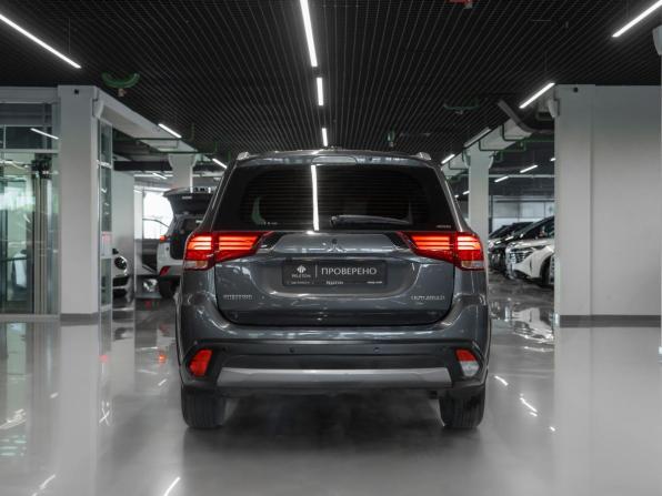 Mitsubishi Outlander III Рестайлинг 2 с пробегом 2016 года, цена 1 590 000 рублей, 215090 км, внедорожник, Автокод Объявления