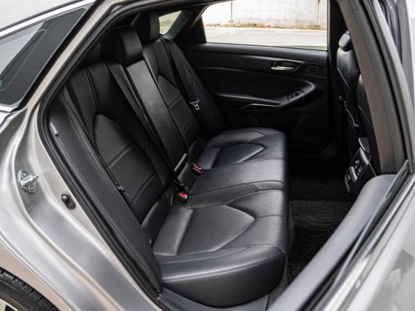 Toyota Avalon V с пробегом 2022 года, цена 3 390 000 рублей, 41515 км, седан, Автокод Объявления