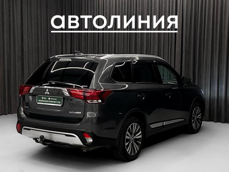 Mitsubishi Outlander III Рестайлинг 3 Красноярск  - изображение 7