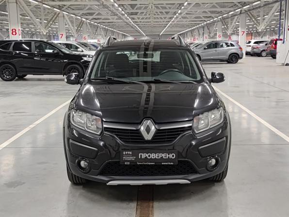 Renault Sandero II с пробегом 2017 года, цена 1 030 000 рублей, 109637 км, хэтчбек, Автокод Объявления