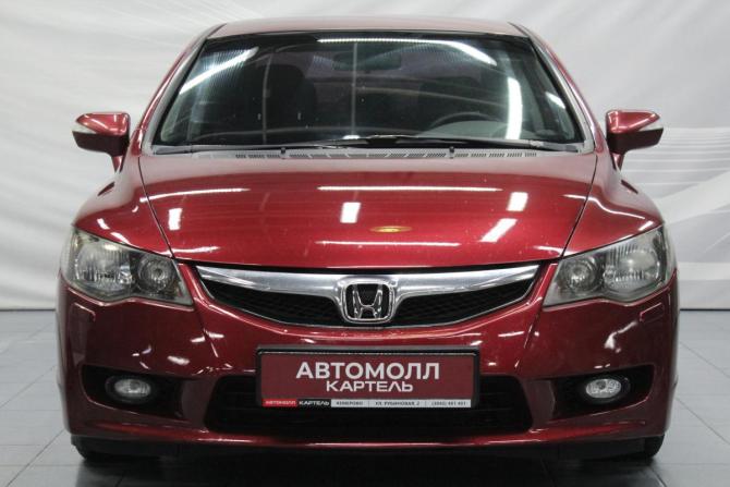 Honda Civic VIII Рестайлинг с пробегом 2009 года, цена 799 000 рублей, 206651 км, седан, Автокод Объявления