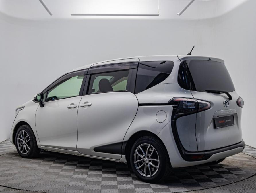Toyota Sienta II Москва  - изображение 3