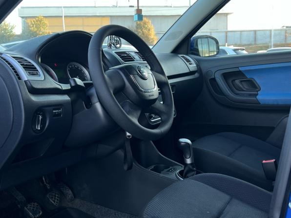 Skoda Fabia II с пробегом 2009 года, цена 380 000 рублей, 168208 км, хэтчбек, Автокод Объявления