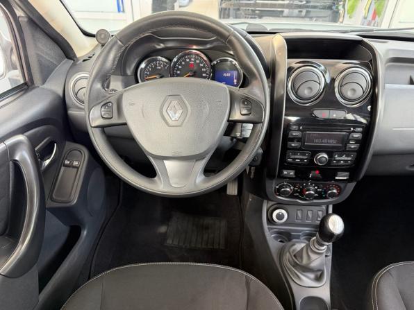 Renault Duster I Рестайлинг с пробегом 2016 года, цена 1 480 000 рублей, 152000 км, внедорожник, Автокод Объявления