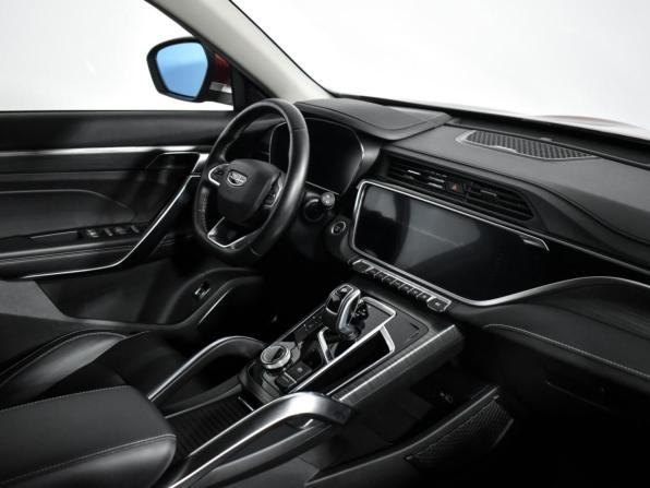 Geely Atlas Pro с пробегом 2023 года, цена 1 915 000 рублей, 77666 км, внедорожник, Автокод Объявления