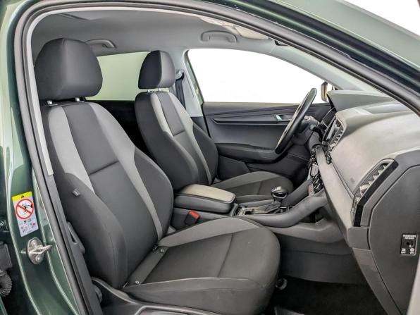 Skoda Karoq I с пробегом 2021 года, цена 2 590 000 рублей, 67720 км, внедорожник, Автокод Объявления
