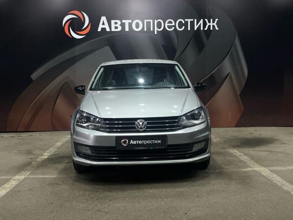 Volkswagen Polo V Рестайлинг с пробегом 2017 года, цена 899 000 рублей, 182145 км, седан, Автокод Объявления