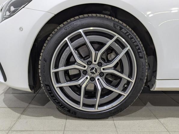 Mercedes-Benz E-Класс V (W213 S213 C238) Рестайлинг с пробегом 2021 года, цена 4 790 000 рублей, 68306 км, седан, Автокод Объявления