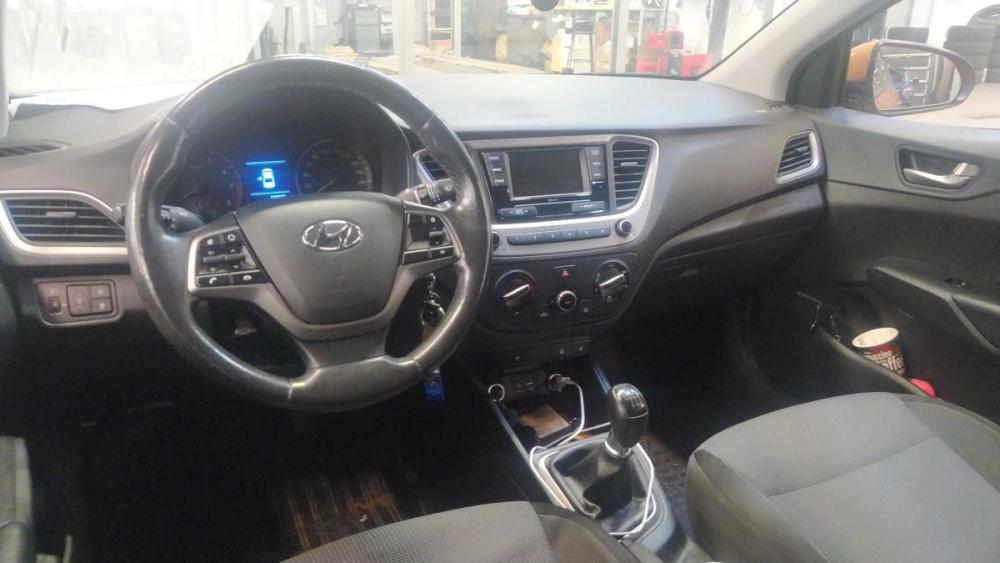 Hyundai Solaris II Санкт-Петербург  - изображение 5