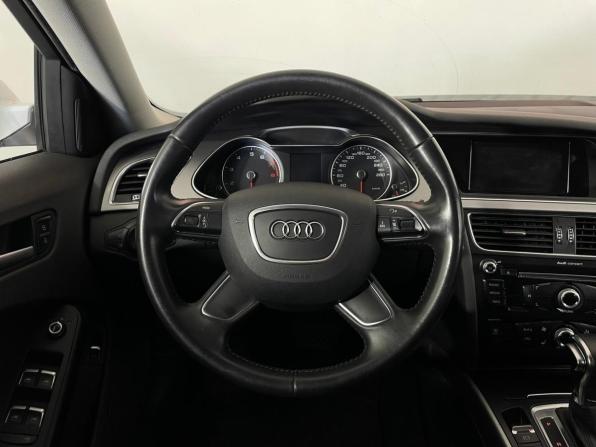 Audi A4 IV (B8) Рестайлинг с пробегом 2013 года, цена 1 314 000 рублей, 213731 км, седан, Автокод Объявления