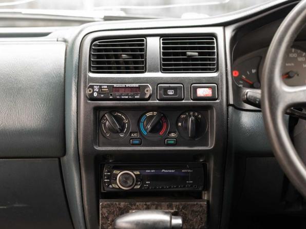 Nissan Pulsar V (N15) с пробегом 1996 года, цена 155 000 рублей, 448741 км, седан, Автокод Объявления