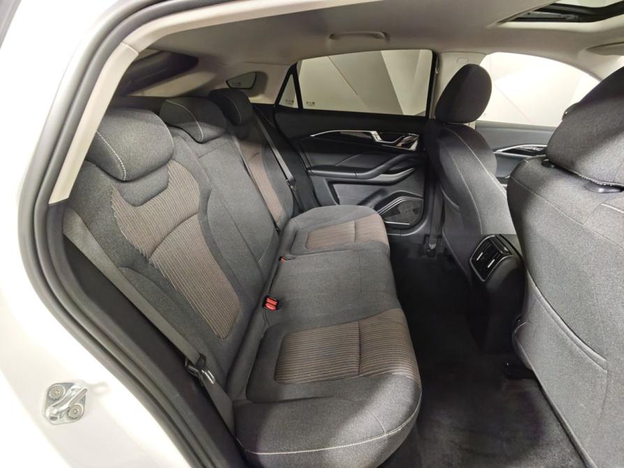 FAW Bestune B70 I Москва  - изображение 16