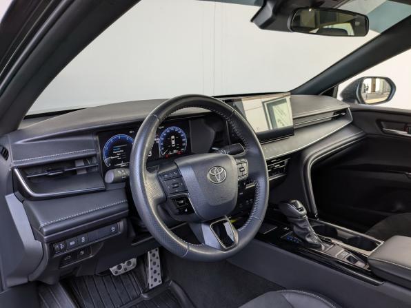 Toyota Camry IX (XV80) China Market с пробегом 2024 года, цена 4 000 000 рублей, 26487 км, седан, Автокод Объявления