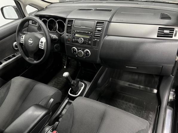 Nissan Tiida I Рестайлинг с пробегом 2010 года, цена 730 000 рублей, 93433 км, седан, Автокод Объявления